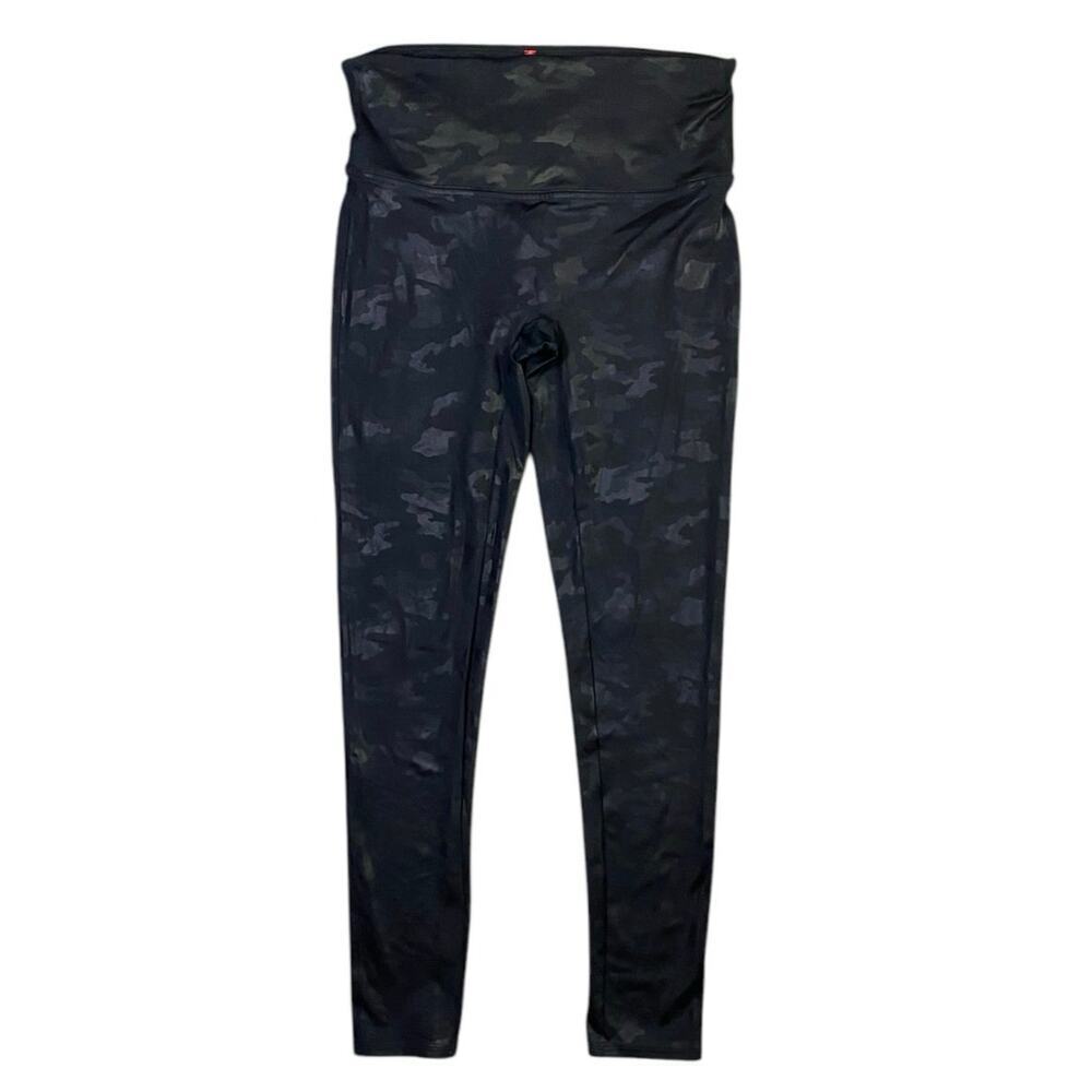 SPANX Camo Faux Leather Shapewear Leggings - L